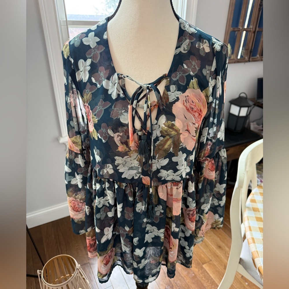 Show Me Your MuMu Floral Tie-Front Blouse - Size Medium